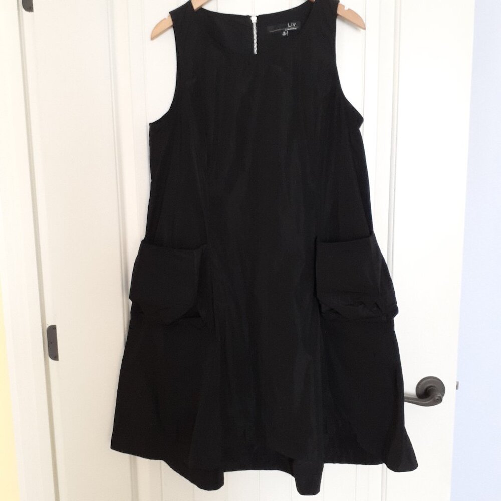 Liv by Habitat Artist Dress Sleeveless A-line Black Size M